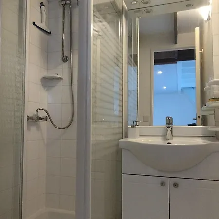 Сasa de vacaciones Maisonnette Avec Terrasse Et Parking Prive A - Fr-1-778-32